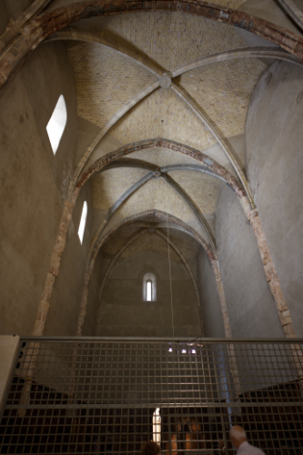 Nave central de la iglesia del monasterio de Benifassa